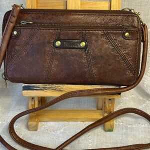 Fossil hardly used leather large wallet with detachable crossbody/shoulder strap
